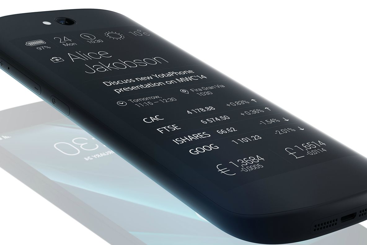 Rușii DAU LOVITURA! Acest telefon INGENIOS întrece orice iPhone sau Samsung!