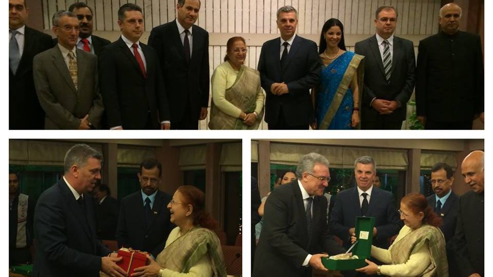 Valeriu Zgonea a postat fotografii din INDIA