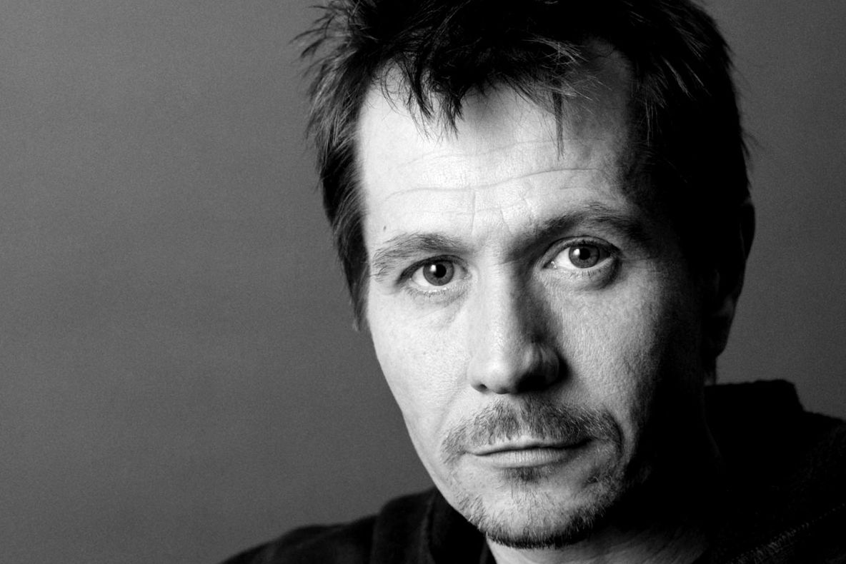 Un îndrăgit actor, în divorţ de soţia sa, după 7 ani de căsnicie. E al patrulea mariaj pentru el