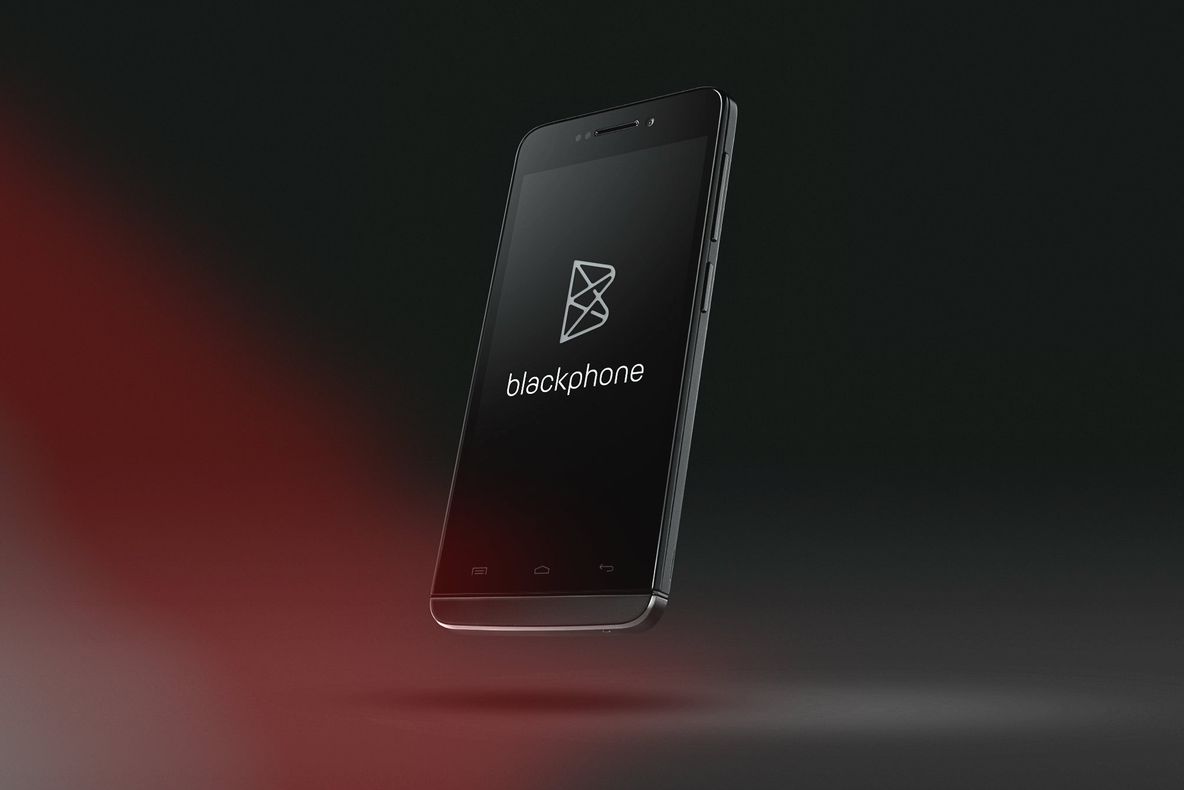 Telefonul care nu poate fi SPIONAT a ajuns în România. Tu cât ai PLĂTI pentru INTIMITATE?