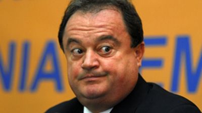 Blaga: Un om poate să greşească, dar partidul nu greşeşte. N-am primit niciun ban de la Sandu