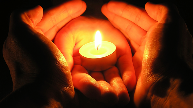 Un celebru actor american a murit în braţele mamei lui. Starul avea doar 40 de ani