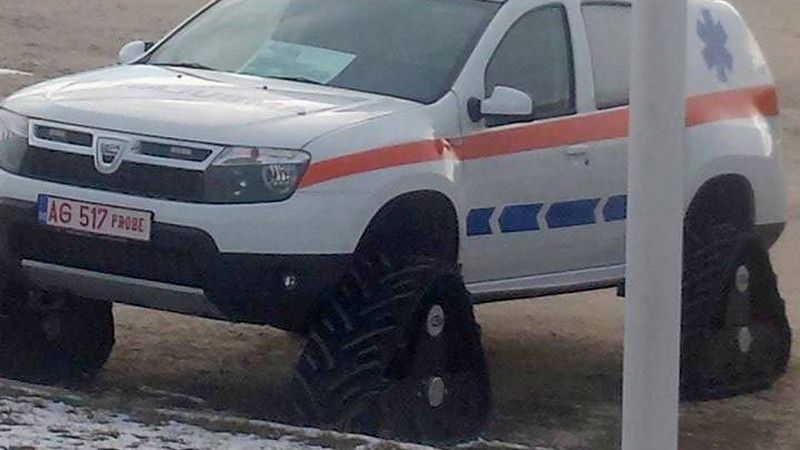 DACIA DUSTER pe ȘENILE! Dacia testează noi prototipuri Duster