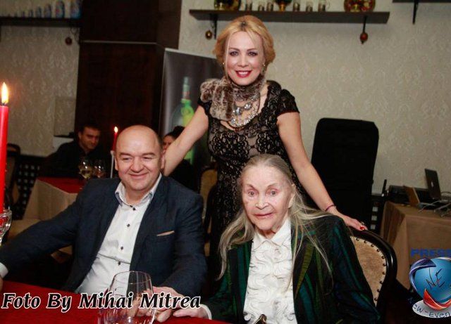 Zina Dumitrescu, apariţie inedită: a părăsit azilul pentru a participa la aniversarea unei vedete