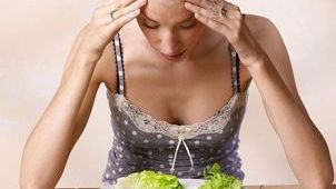 Mituri bizare despre alimentaţie care ne asaltează în mod constant pe internet