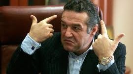 Gigi Becali contraatacă: a pus la punct un plan prin care să recupereze emblema Stelei