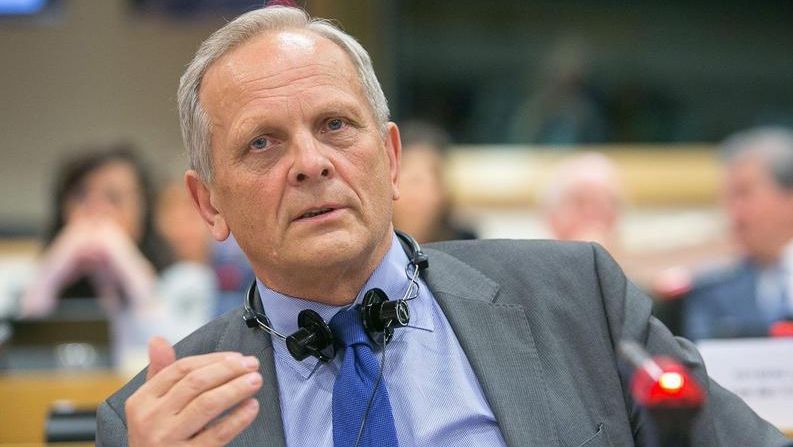 Stolojan: Ar fi lucrul cel mai înțelept dacă dreapta ar avea un singur candidat. Ciucă e cel mai calificat 