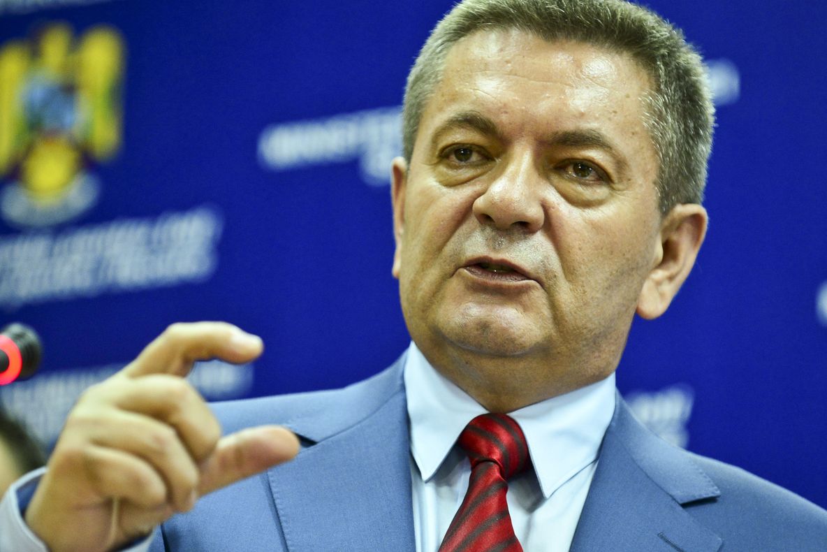 Ioan Rus este încă ministru al Transporturilor, la trei săptămâni după ce şi-a dat demisia