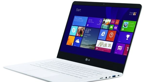 Al tău îți RUPE SPINAREA? Nu ai să crezi ce UȘOR e LAPTOPUL ăsta