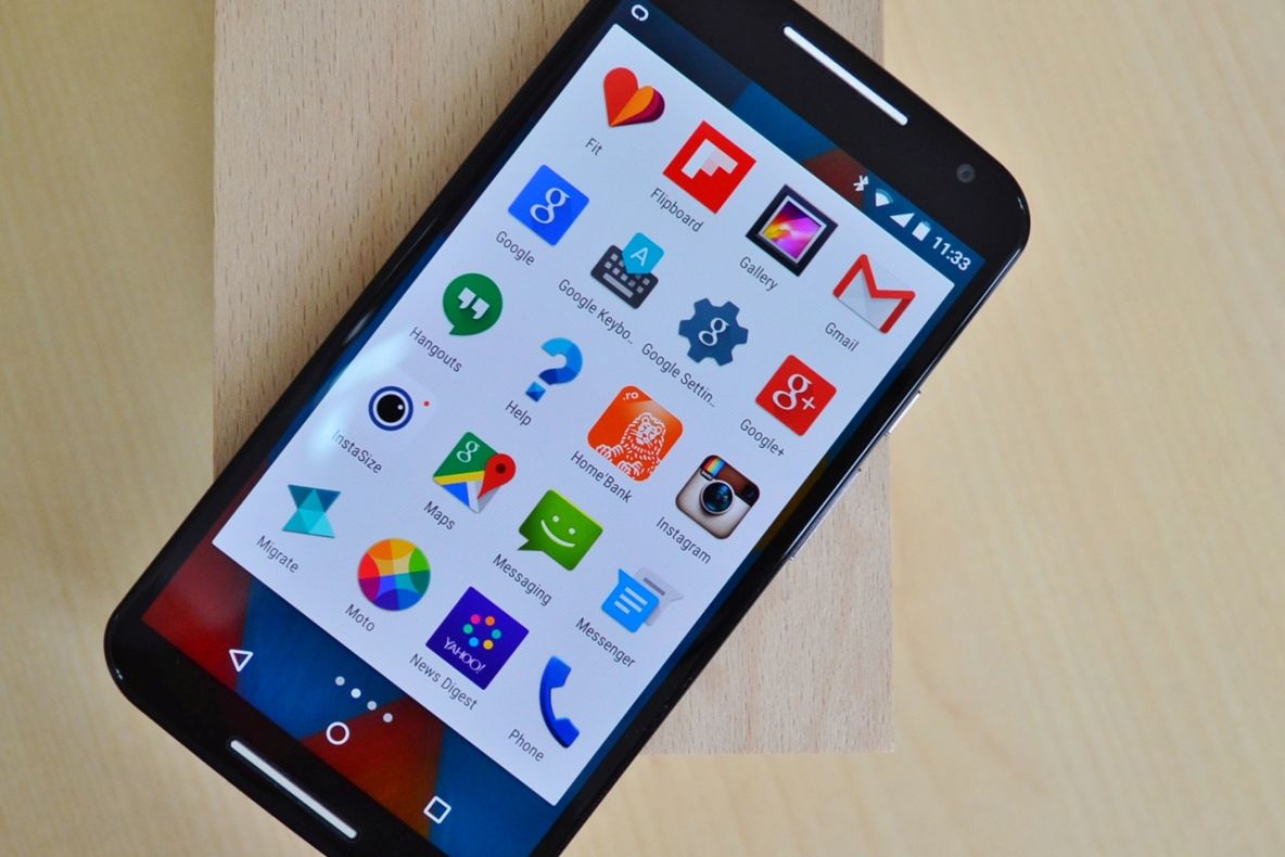 CEL MAI BUN telefon cu Android: Iată de ce o să te ÎNDRĂGOSTEȘTI de un așa gadget!