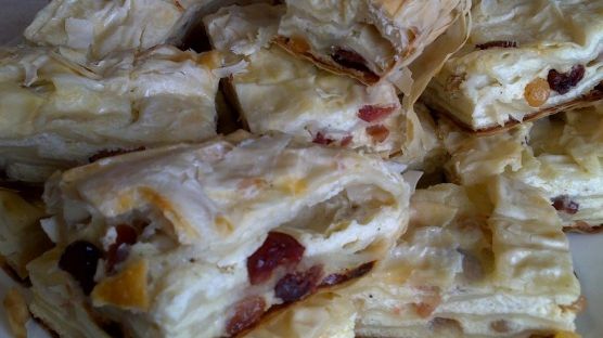 REŢETA ZILEI: Plăcintă cu brânză dulce