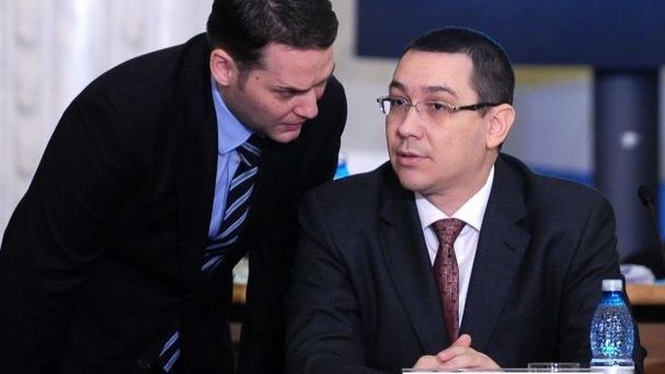 Schimbări de ultimă oră în PSD. Şova, reprimit în partid de Ponta. Cine i-a luat locul lui Vanghelie