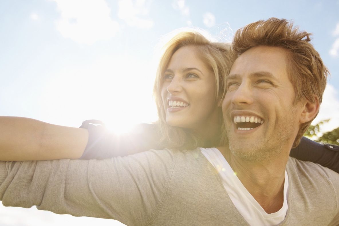 Cum să ai o căsnicie fericită! Aplică aceste tactici demonstrate ştiinţific