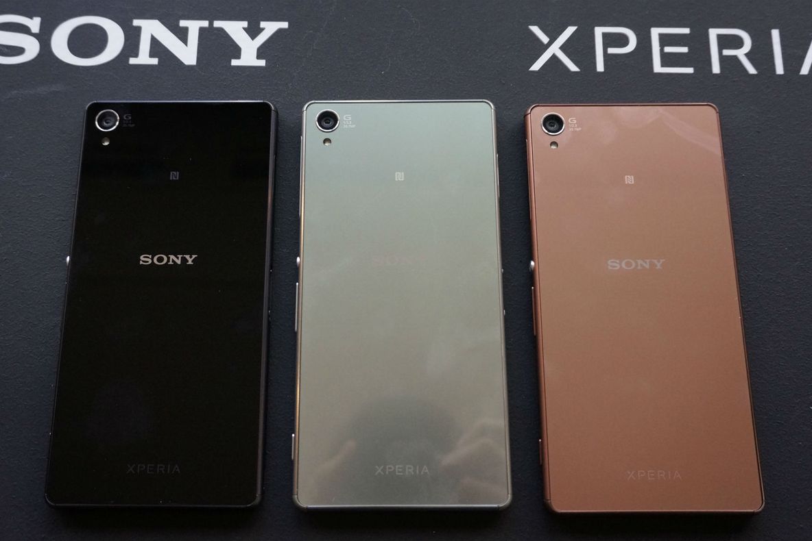 Care este CEA MAI TARE companie de la CES 2015? (Pamflet)