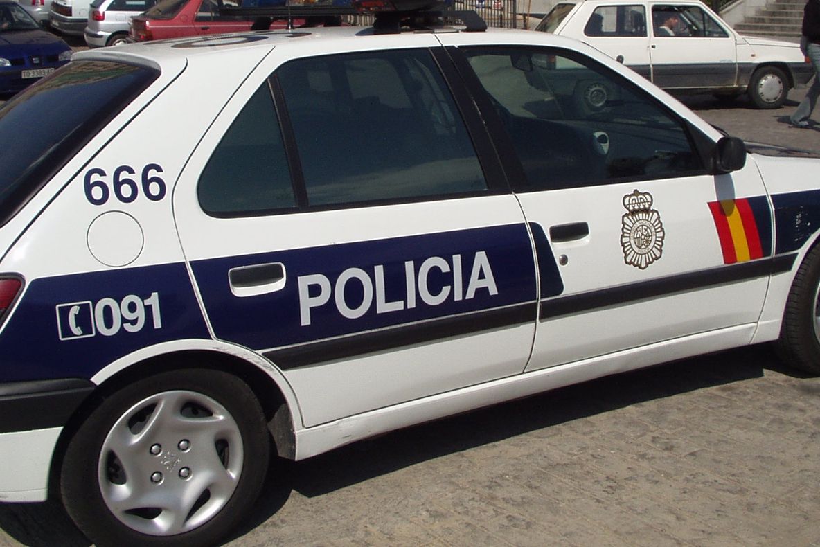 Deces INEXPLICABIL: Șofer român de TIR, găsit MORT în cabina camionului, în Spania. O anchetă, în plină desfășurare