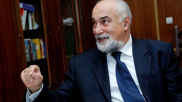 Comisia juridică a dat aviz pozitiv pentru urmărirea penală a lui Vosganian şi Ariton