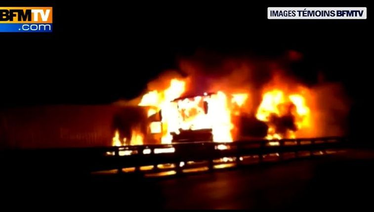 Un român a murit într-un accident lângă Paris 