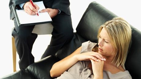 Psihoterapia, pe lista serviciilor medicale gratuite. "Frecvența tulburărilor psihice este creștere"