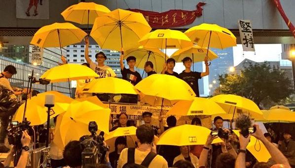 Mii de manifestanţi au ieşit din nou în stradă la Hong Kong