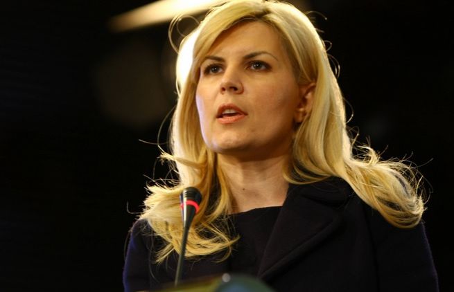 Elena Udrea, după audierea la DNA: Nu am niciun motiv să fac un denunţ