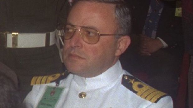 Un fost șef de serviciu secret a fost găsit mort într-un parc din București 