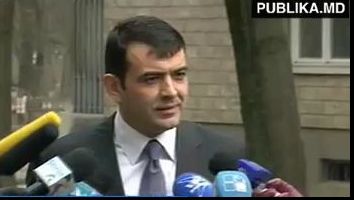 Negocieri aprinse la Chişinău. Au fost reluate discuţiile pentru formarea unui nou Guvern 