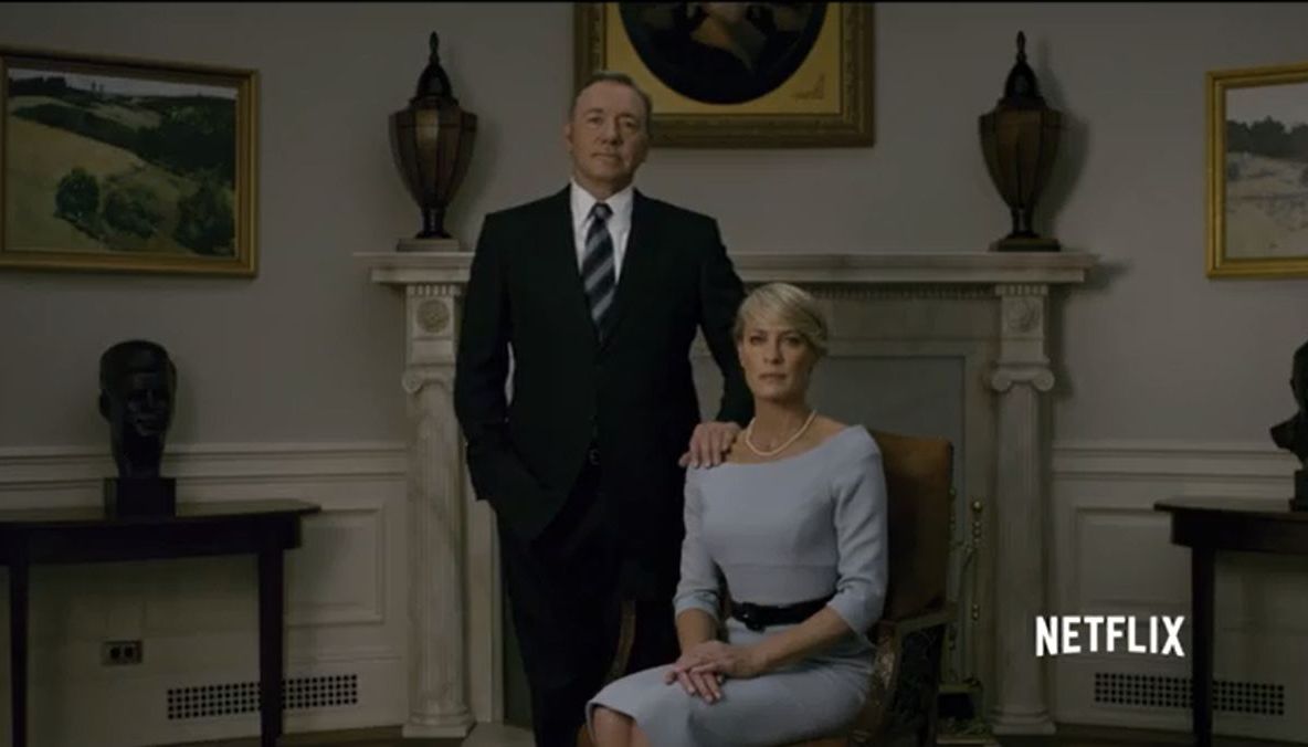 House of Cards revine cu sezonul 3. Unde poate fi văzut