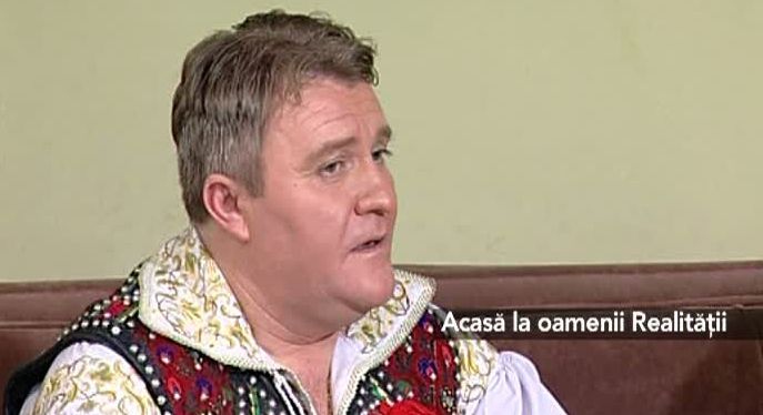 Familia Sidău, gazda emisiunii "Acasă la Oamenii Realităţii"