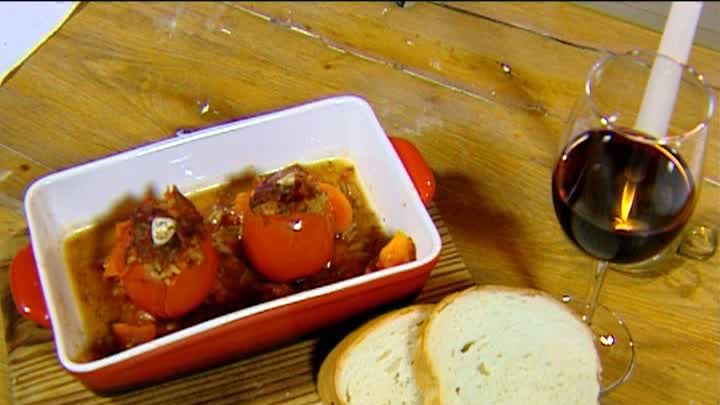 Fresh Refresh. Reţetă de post: roşii umplute cu orez