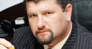 Primar putred de bogat, REȚINUT 24 de ore în dosarul de evaziune de 30 mil. euro