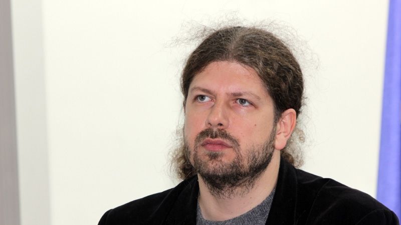 Remus Cernea vrea schimbarea tonalității alarmei pentru plen, deranjat de tonalitatea ridicată