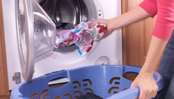 Pericolul din capsulele de detergent lichid