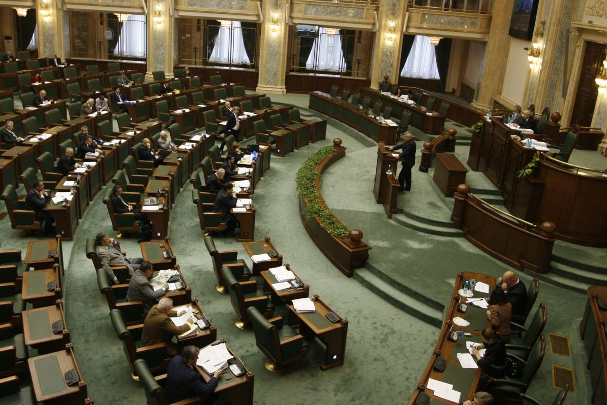 Noua conducere a Senatului a fost aleasă 