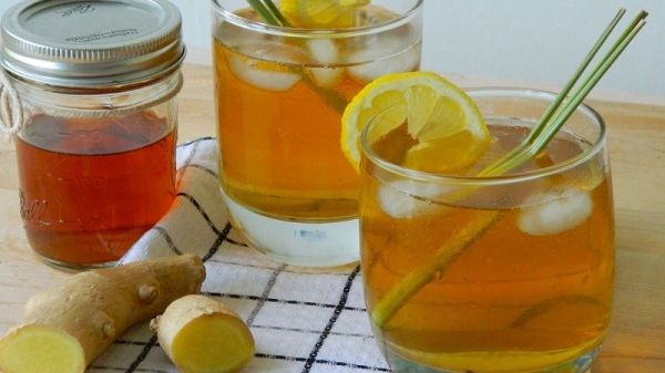 Toxinele îți distrug organismul! Află ce să bei ca să le elimini rapid din corp!