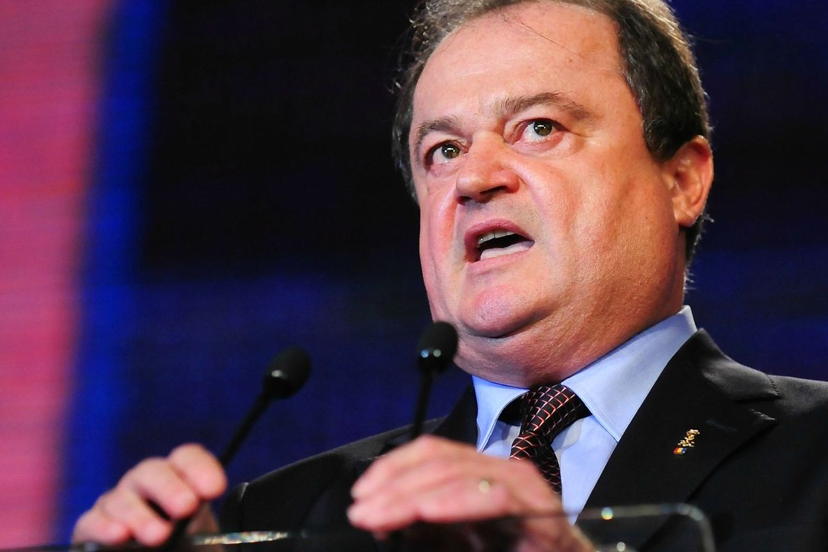 Nu vrea control, vrea controlul! De ce se teme Vasile Blaga de o Curte de Conturi independentă