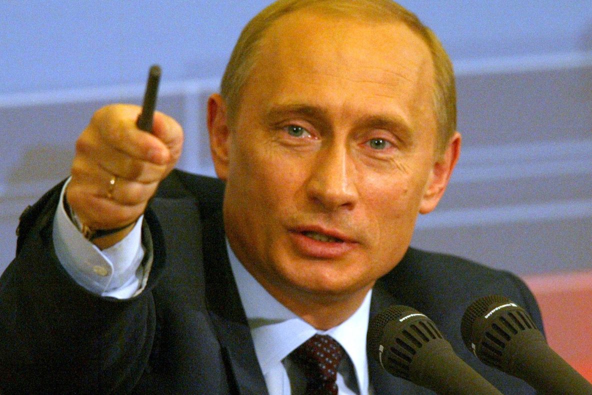 Demonstraţii anti-Putin la Budapesta, cu o zi înainte de vizita acestuia:"Putin, niet! Europe, yes" 