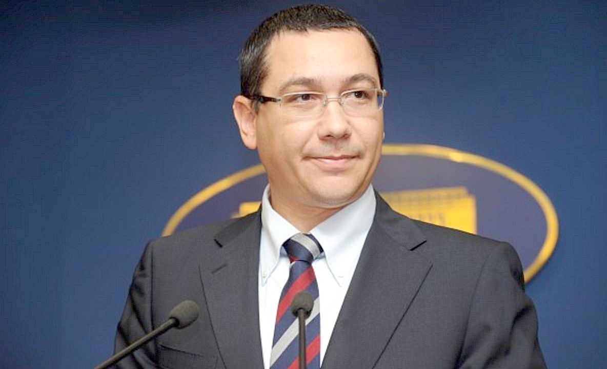 Camera Deputaţilor a respins articolul care îi permite lui Ponta să renunţe la titlul de doctor 