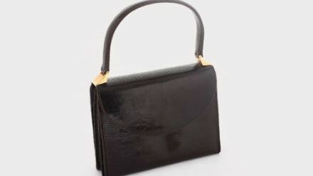 Poşeta Gucci a Elenei Ceauşescu, scoasă la licitaţie. Cât valorează 