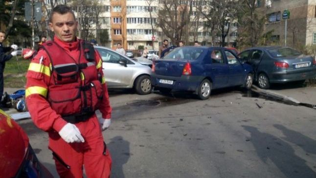 Accident rutier grav în Capitală: Șase persoane au fost rănite, două sunt în stare critică