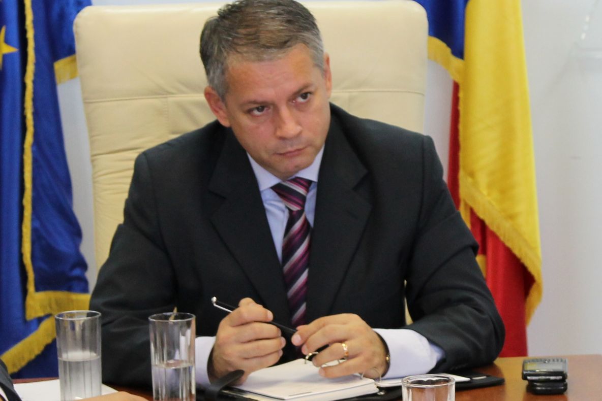 Demisie în bloc la conducerea ANRP. Victor Ponta: ANRP e amendată fără drept