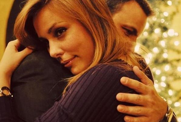 Oamenii de știință au calculat: ai nevoie de cel puțin 8 îmbrățișări pe zi