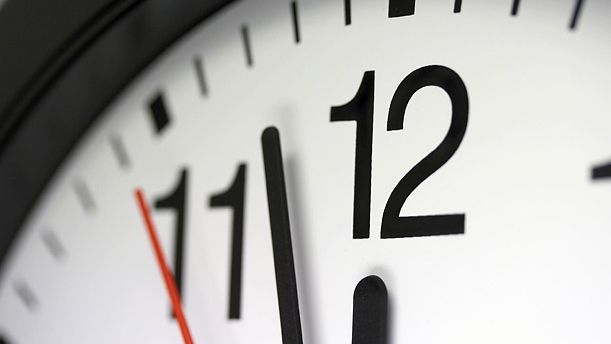 Decizie fără precedent. O țară își creează propria ora oficială. Ceasurile, date înapoi cu 30 minute