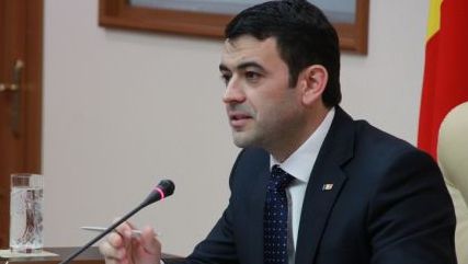 Premierul Republicii Moldova n-a luat Bacalaureatul, dar a absolvit o facultate. Cum explică 