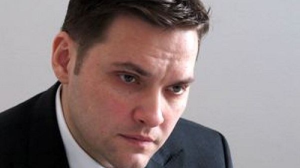 Contestaţia în cazul Şova, discutată la CCR pe 8 aprilie. Zegrean: Cei ce dau legile să le respecte