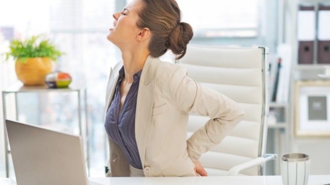 Cum scapi de durerea de spate în 60 de secunde