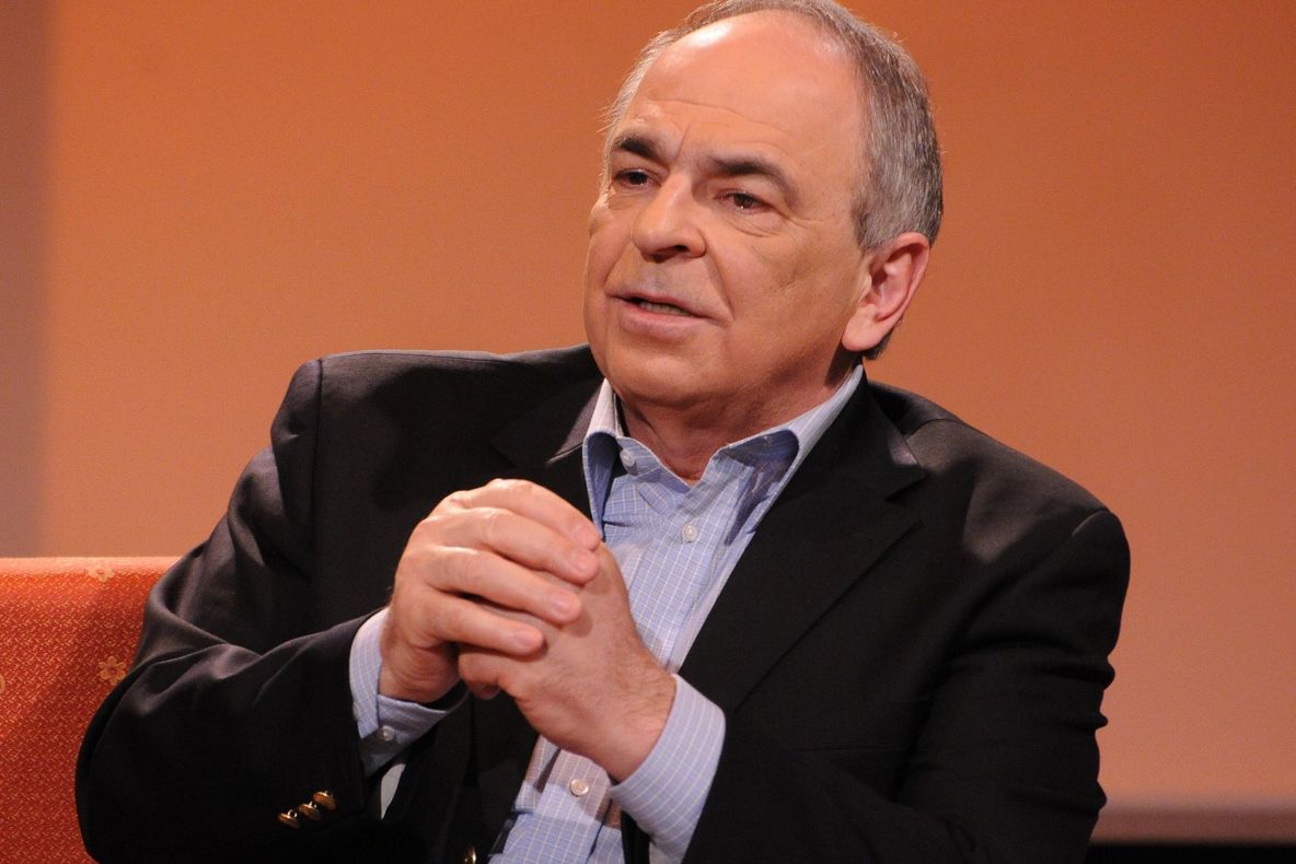 Liiceanu: "Cei de la putere merg către un cerc al dictaturii pus sub masca democrației"