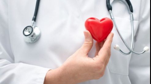 Bolile cardiovasculare omoară prea mulţi români. Avem nevoie de un program de prevenţie