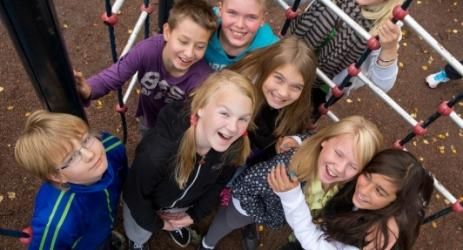 Adio, învăţământ tradiţional! Ţara europeană care renunţă la materii