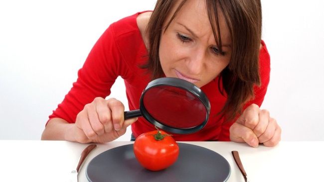 Tu ştii ce mănânci? Legumele şi fructe cu cele mai multe pesticide