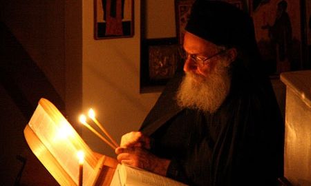 Minunea săvârşită de un mare călugăr român. "Era imposibil să se întâmple aşa ceva"